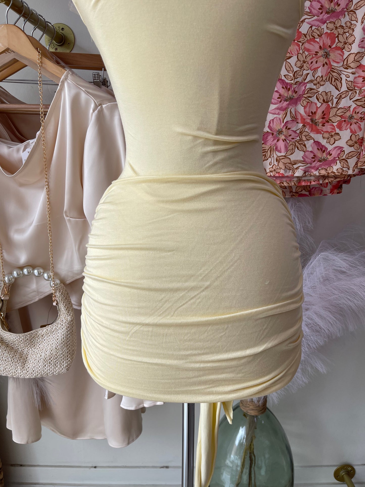 Summer Y. Dress 💛
