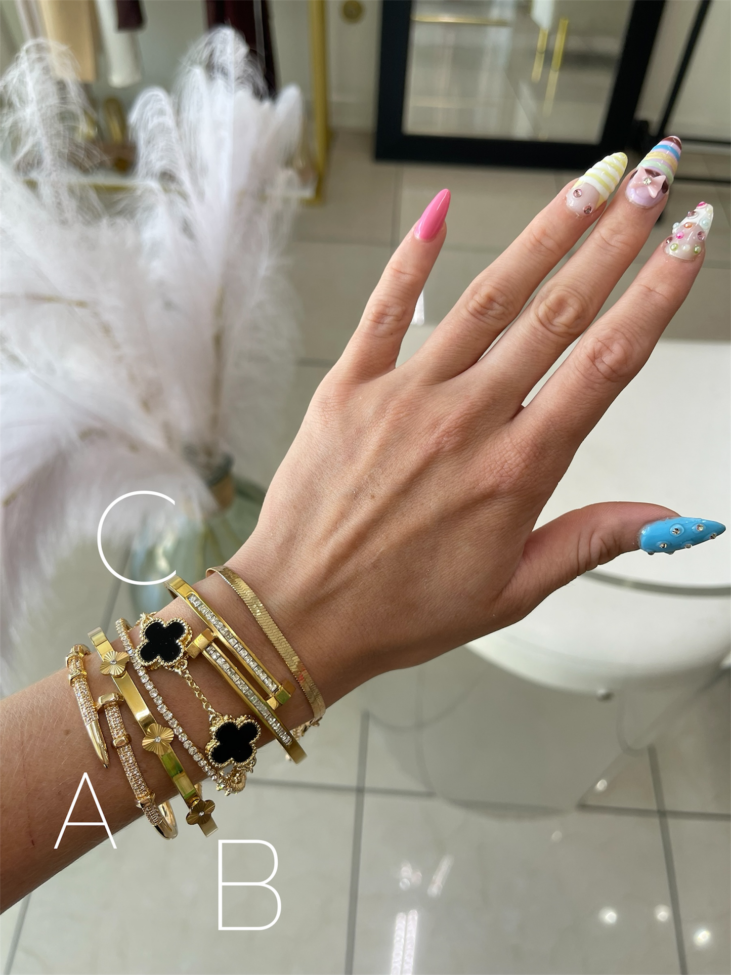 Trendy Bracelets Style 7 🪞✨