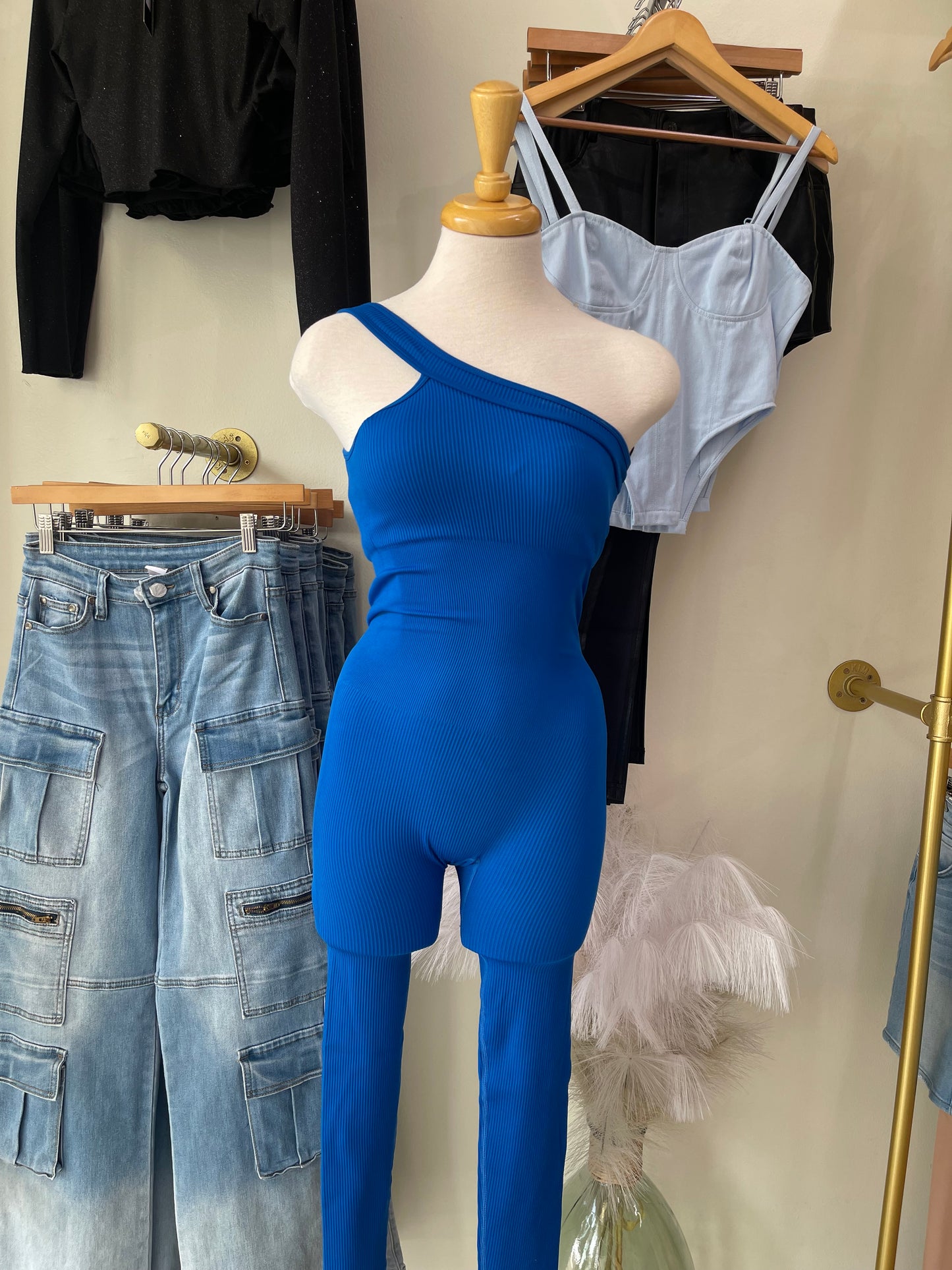 Halter Tight Jumpsuit ⌛️