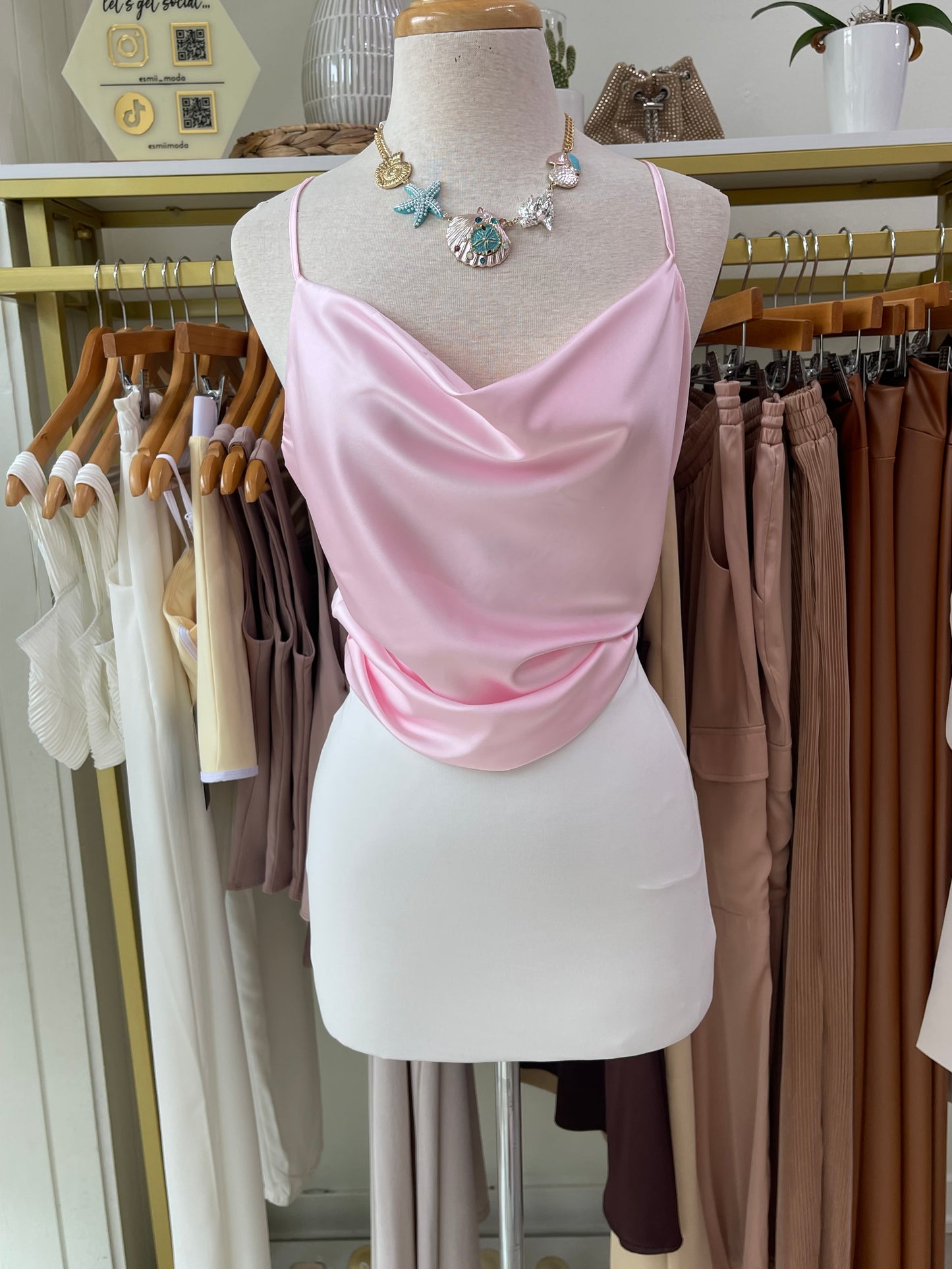 Light Pink Classy Blouse 🪞🦢✨