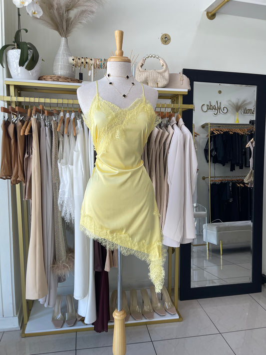 Yellow Satin Lace Dress 🪞✨